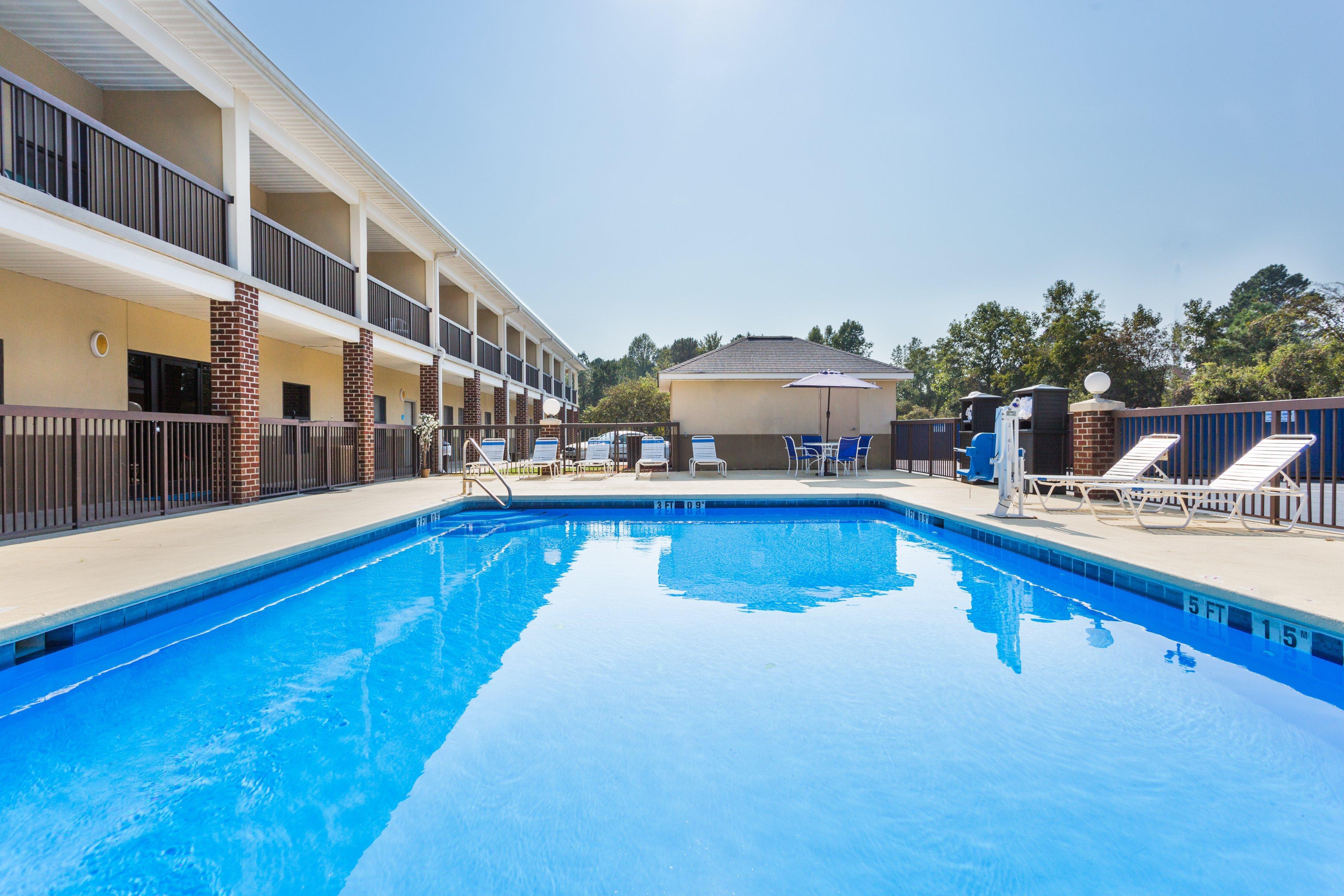Holiday Inn Express - Plymouth By Ihg Bagian luar foto