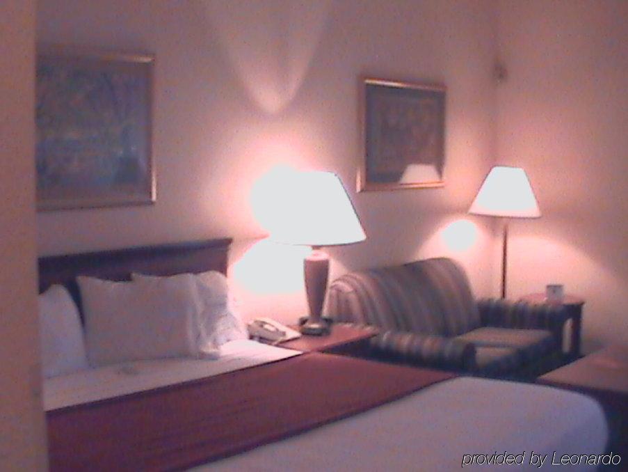 Holiday Inn Express - Plymouth By Ihg Bagian luar foto